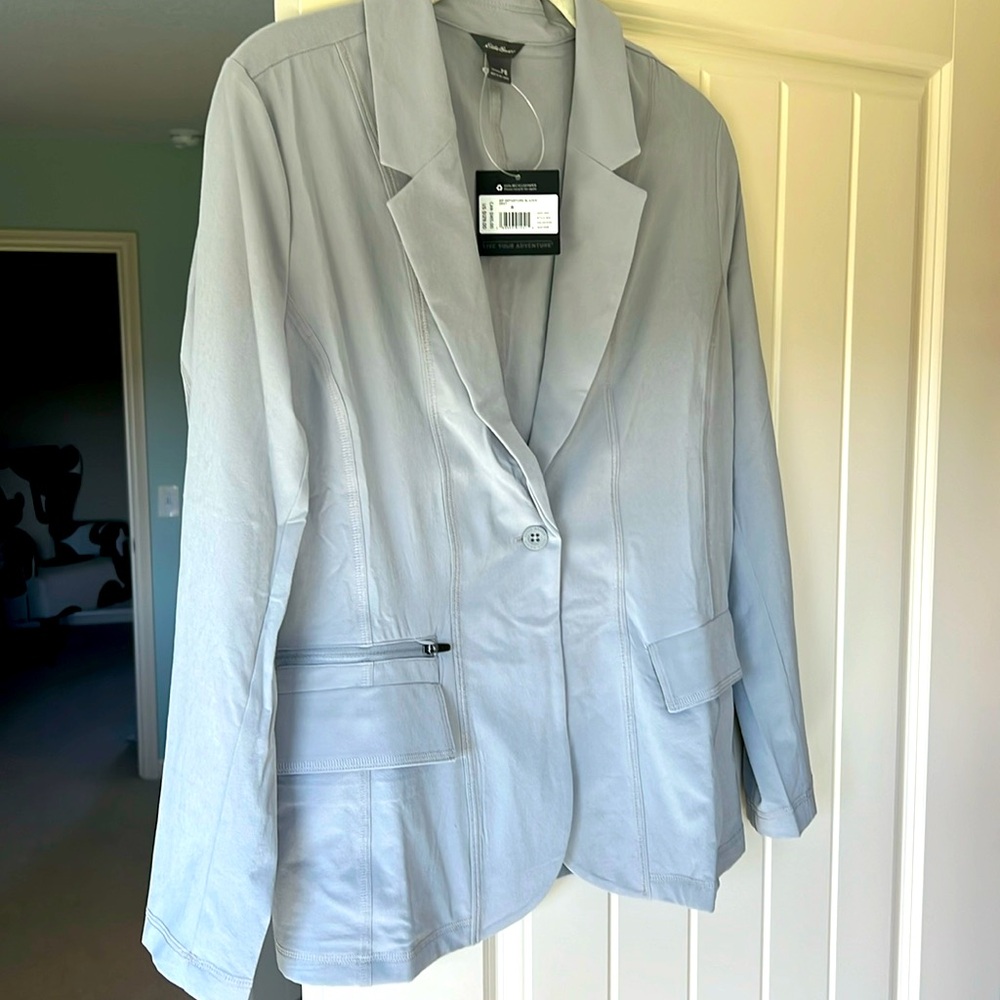 NWT EDDIE BAUER JACKET!